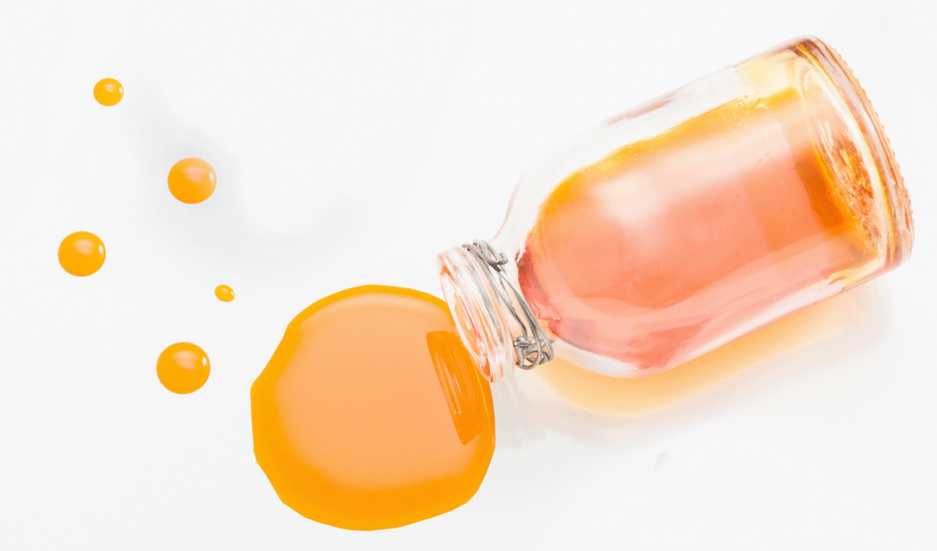 Rosehip oil cropped scaled 1