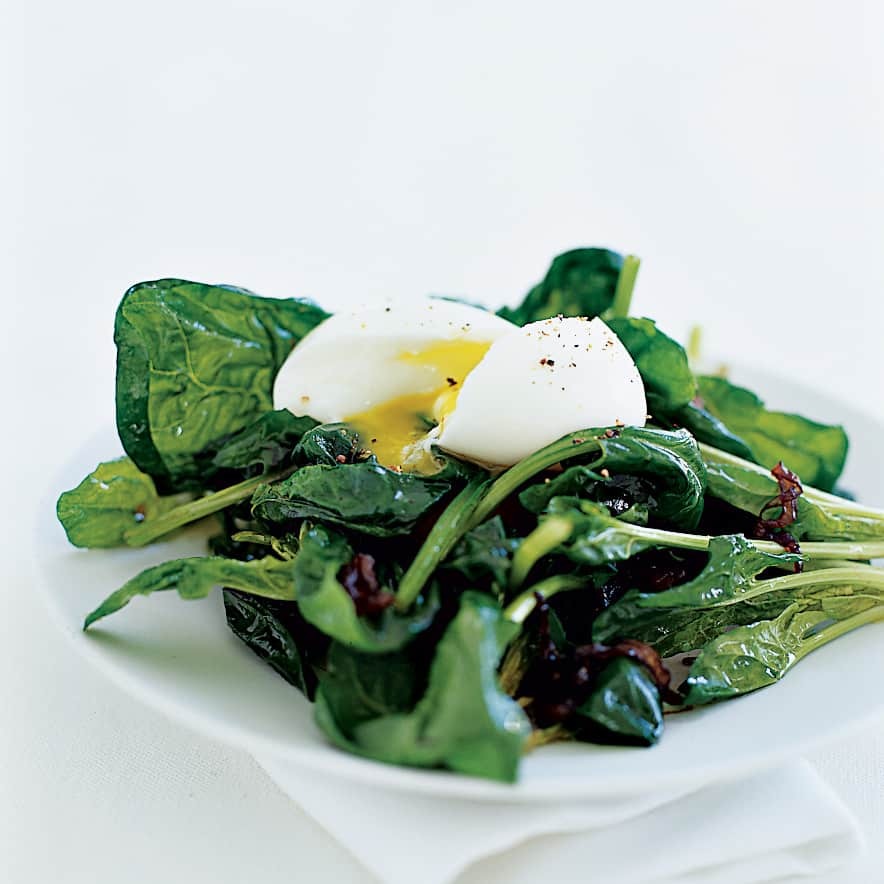 https://kosmea.com.au/wp-content/uploads/2017/05/warm-spinach-salad-with-soft-poached-eggs-xl-r-200501.jpg