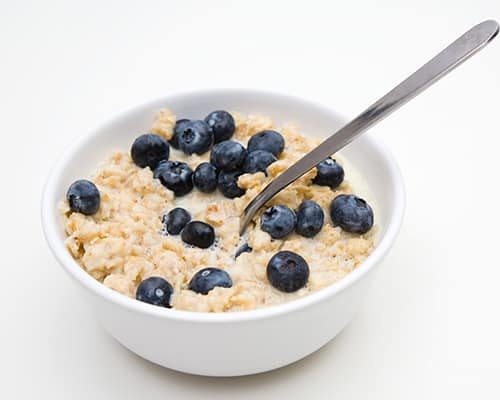 porridge with blueberries